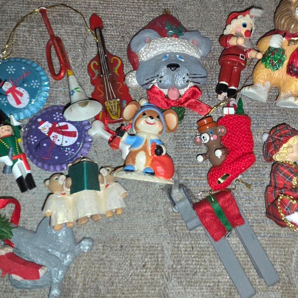 Vintage Christmas Ornament Lot Retro Holiday Decor 15 Pieces grandmacore 90's